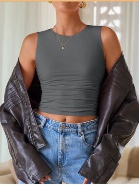 NWT Zesica Sleeveless Ruched Waist Tank Top - Charcoal